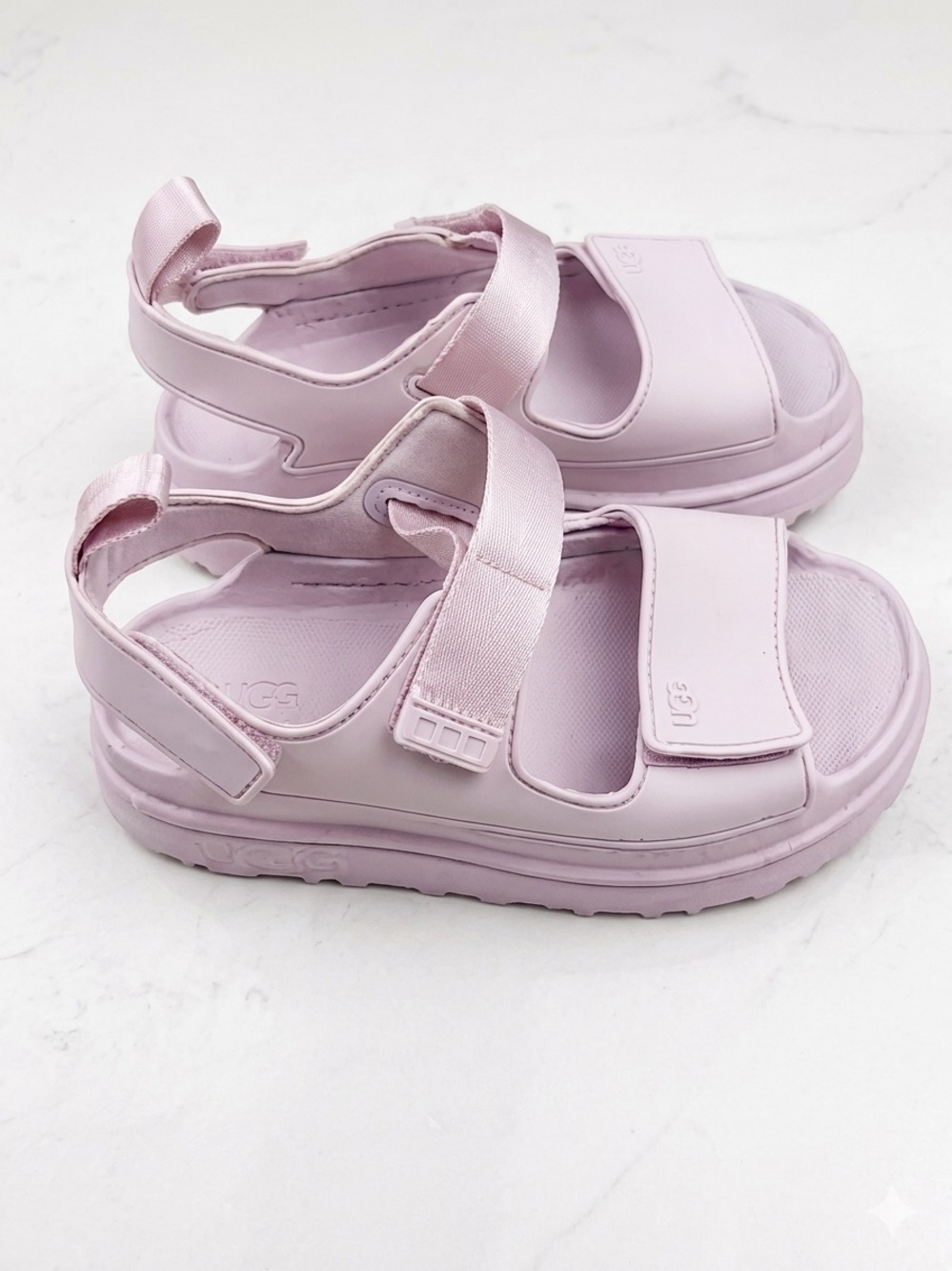 UGG GoldenGlow Platform Sandals Pink Size 8 Adjustable Summer Vacation Trendy